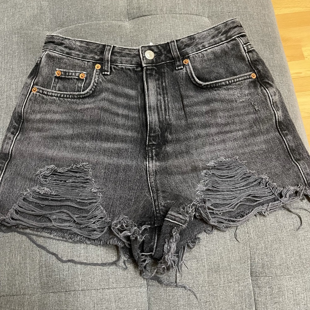 Topshop ‘Mom’ shorts